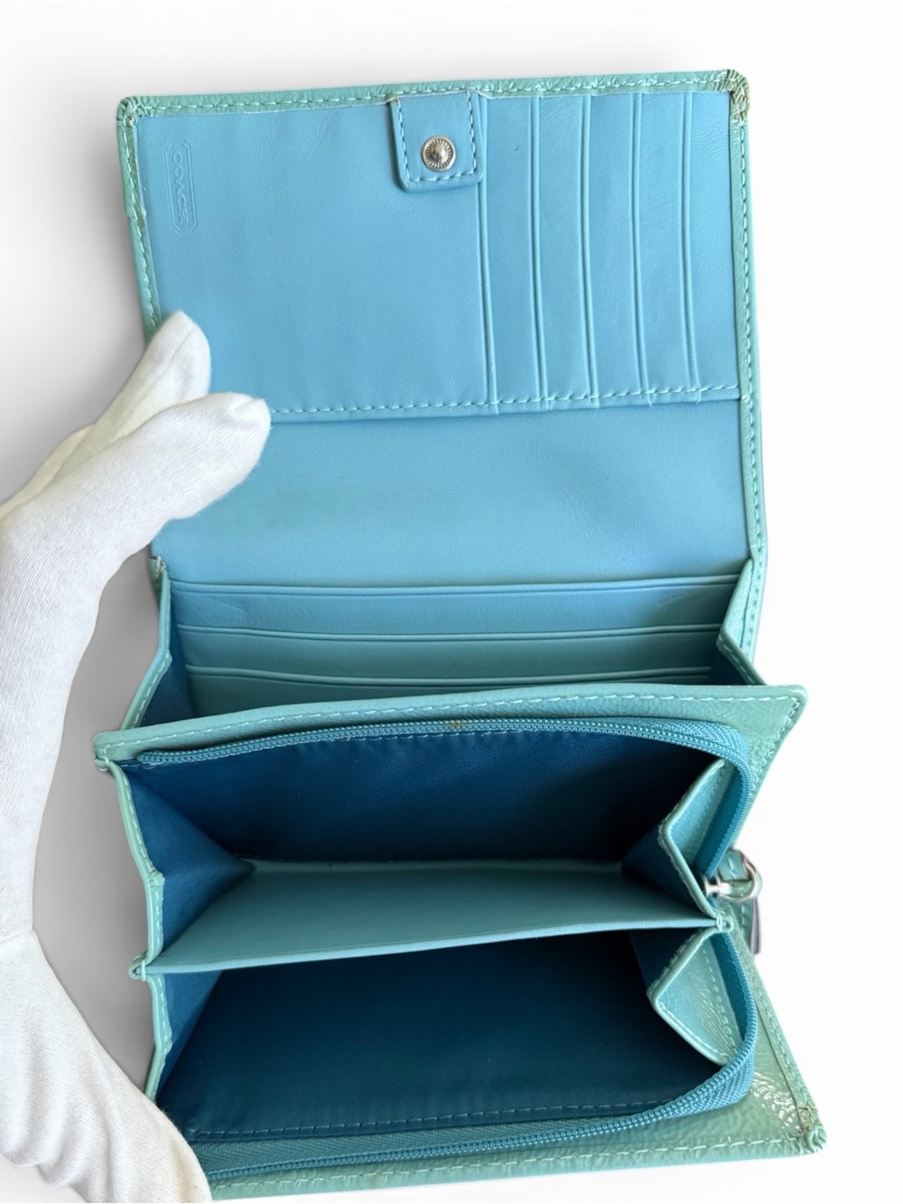 Coach Soho Pleated Leather Mineral Teal Leather Compact Wallet - Picture 4 of 10
